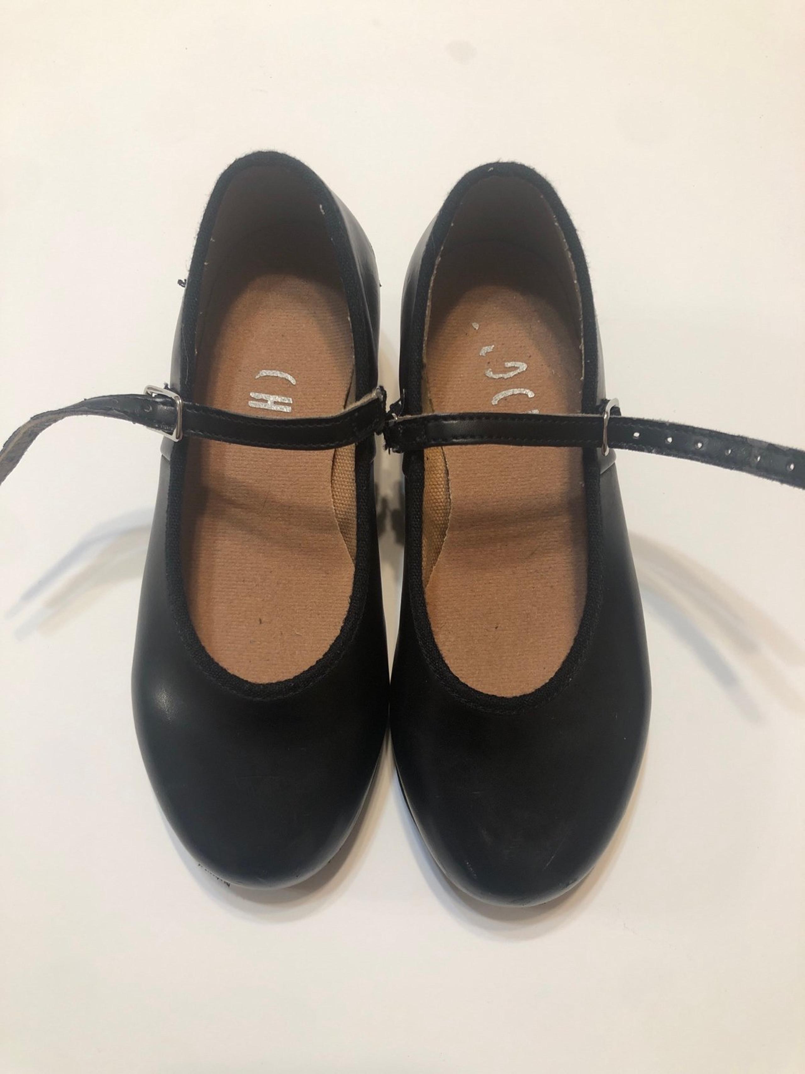 Bloch tap shoes for girls size 11 1/2