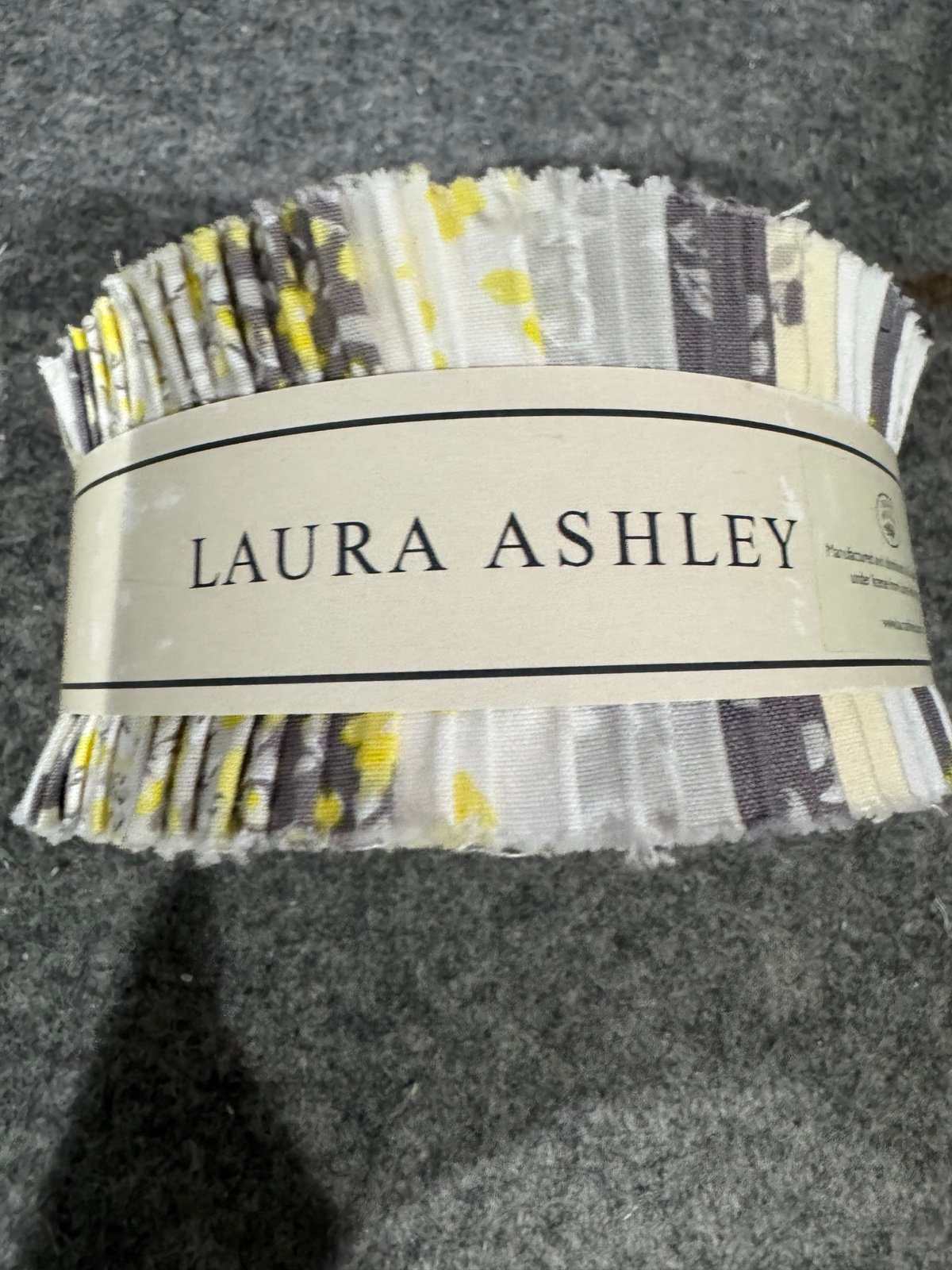 Laura Ashley - Jelly Roll - The Dorset Collection