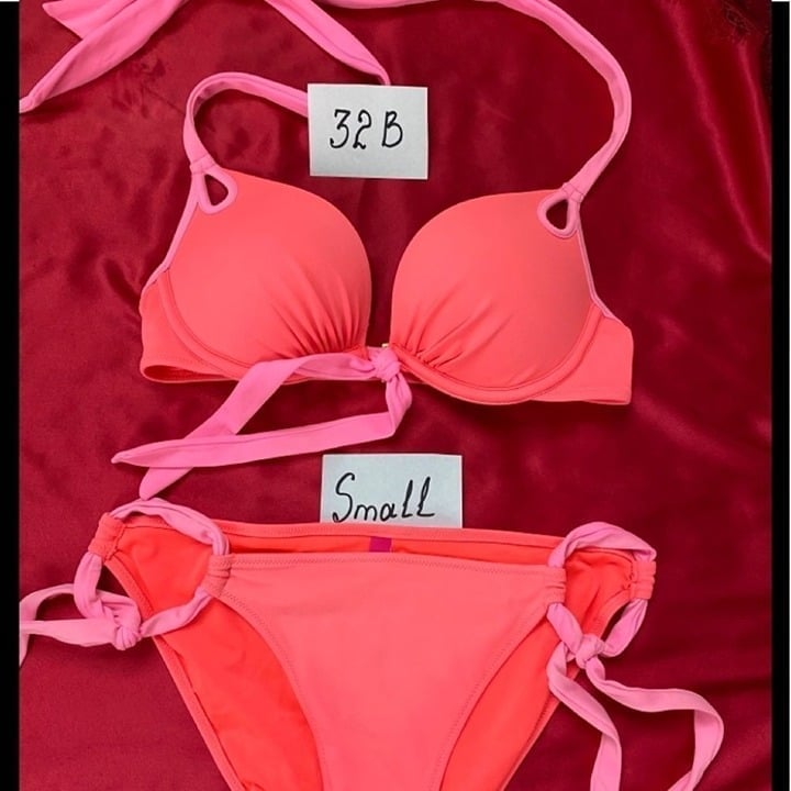 32B Small Gorgeous Bikini Set 2 Piece Swimsuit