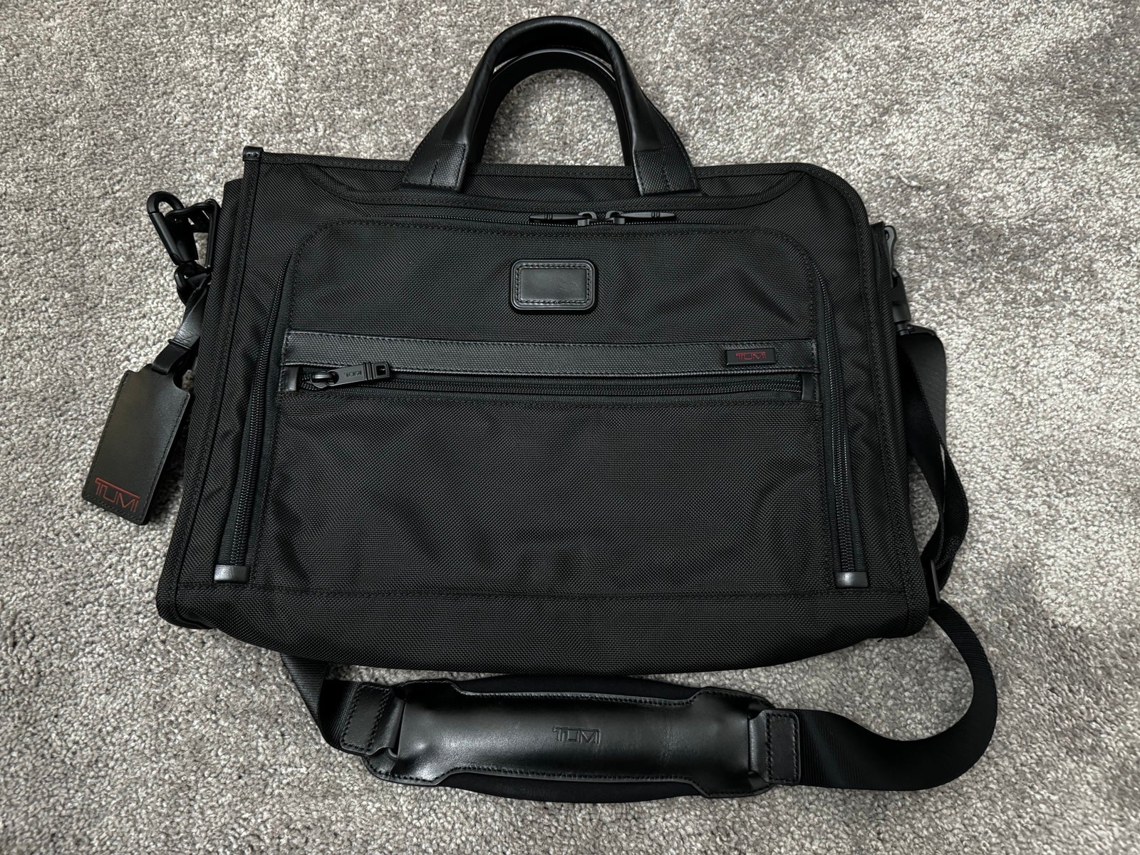 TUMI Alpha Slim Deluxe Portfolio