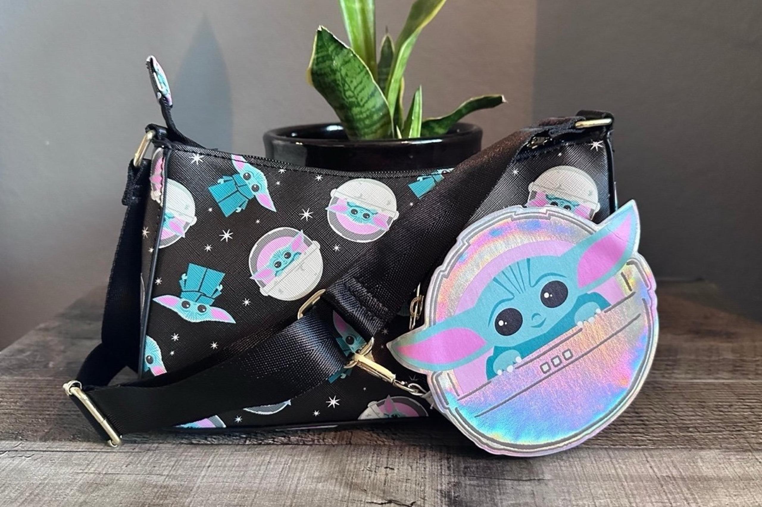 Bioworld The Mandalorian Grogu Women's Crossbody Bag With Coin Purse
