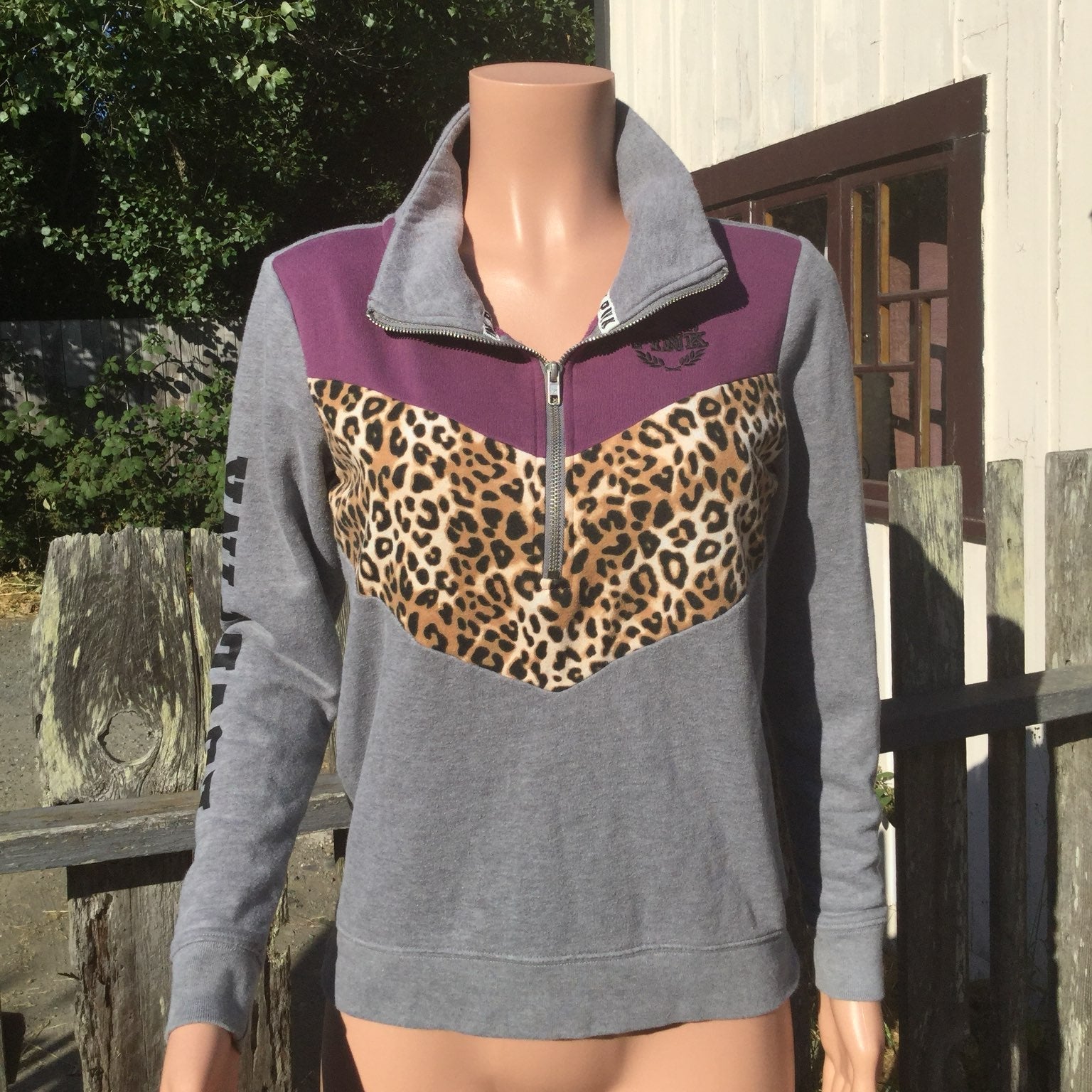 VS Pink Leopard Pullover