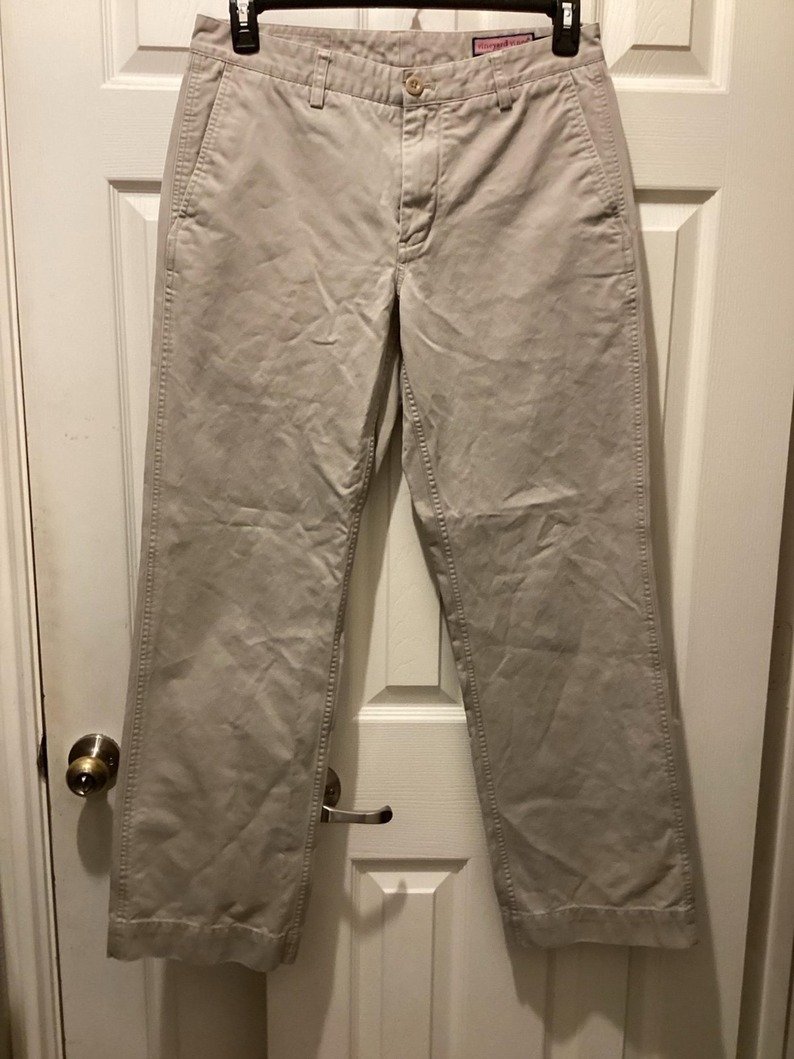 Men’s vineyard vine khakis 32 x 32