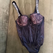VICTORIA’S SECRET LINGERIE