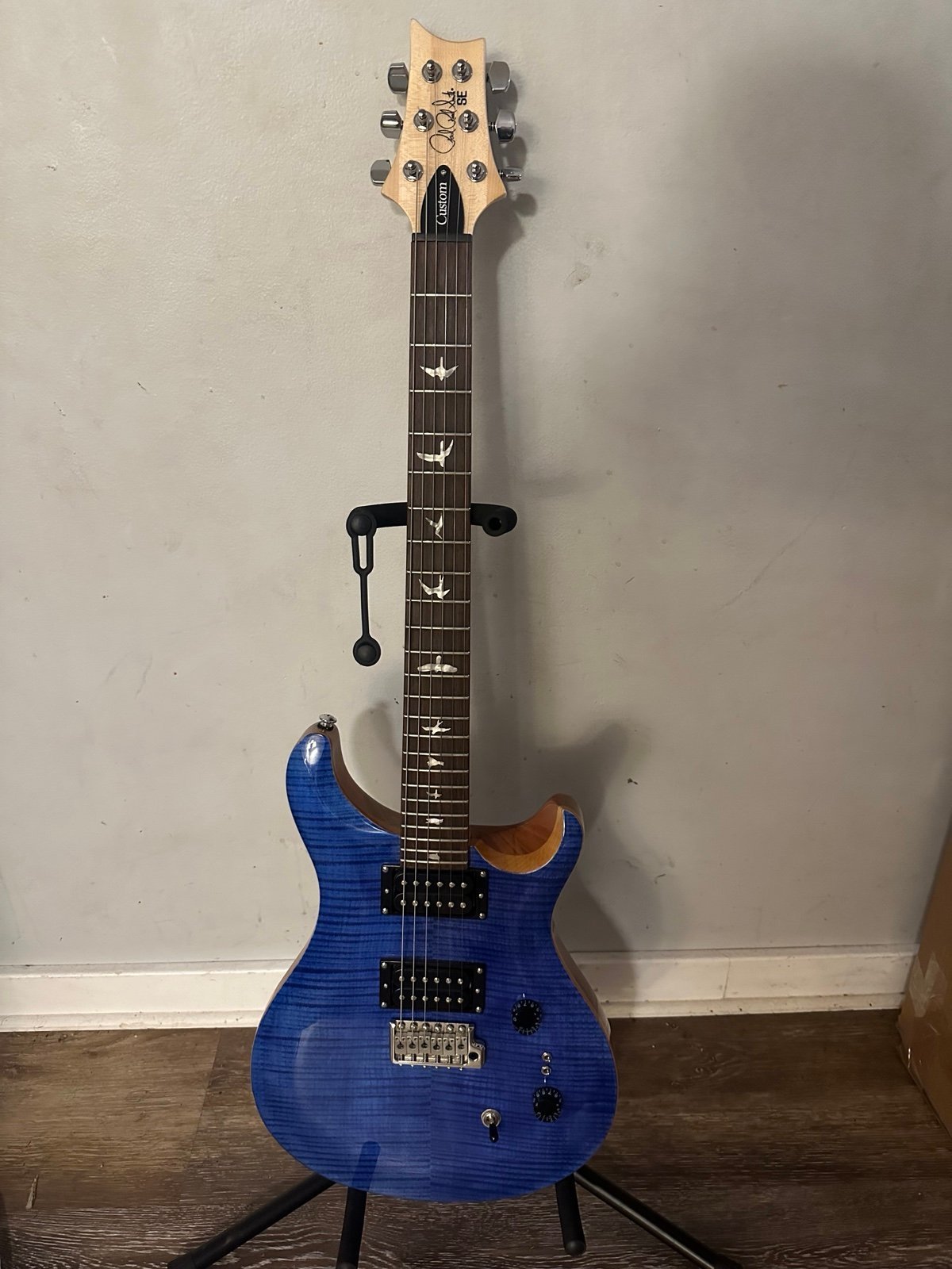 PRS SE Custom 24 Electric Guitar MINT w PRS Gig Bag