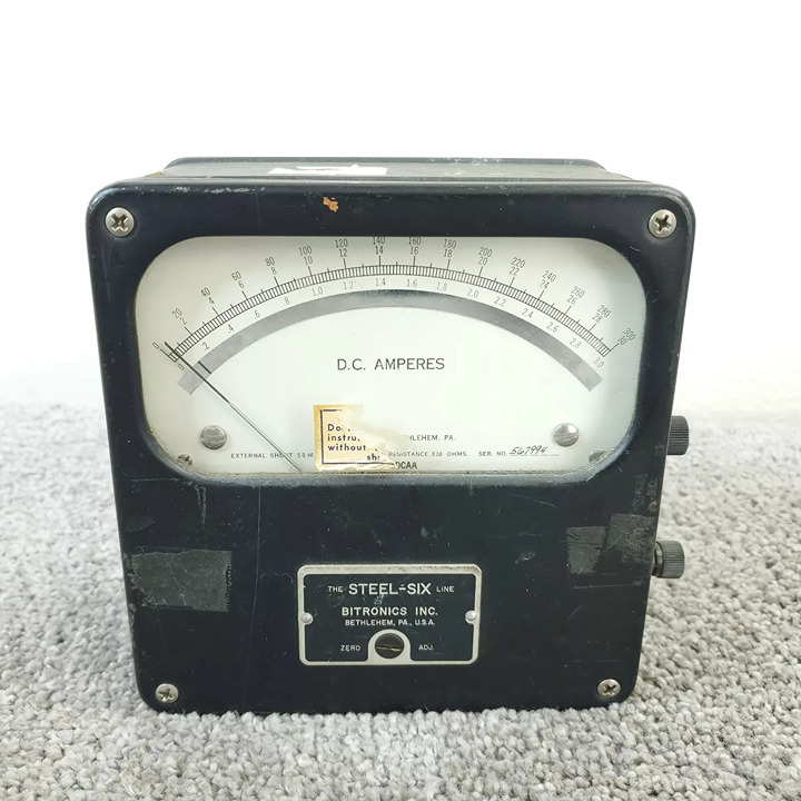 Vintage The Steel Six Line DC Amperes Meter STEAMPUNK Bitronics Inc. Untested
