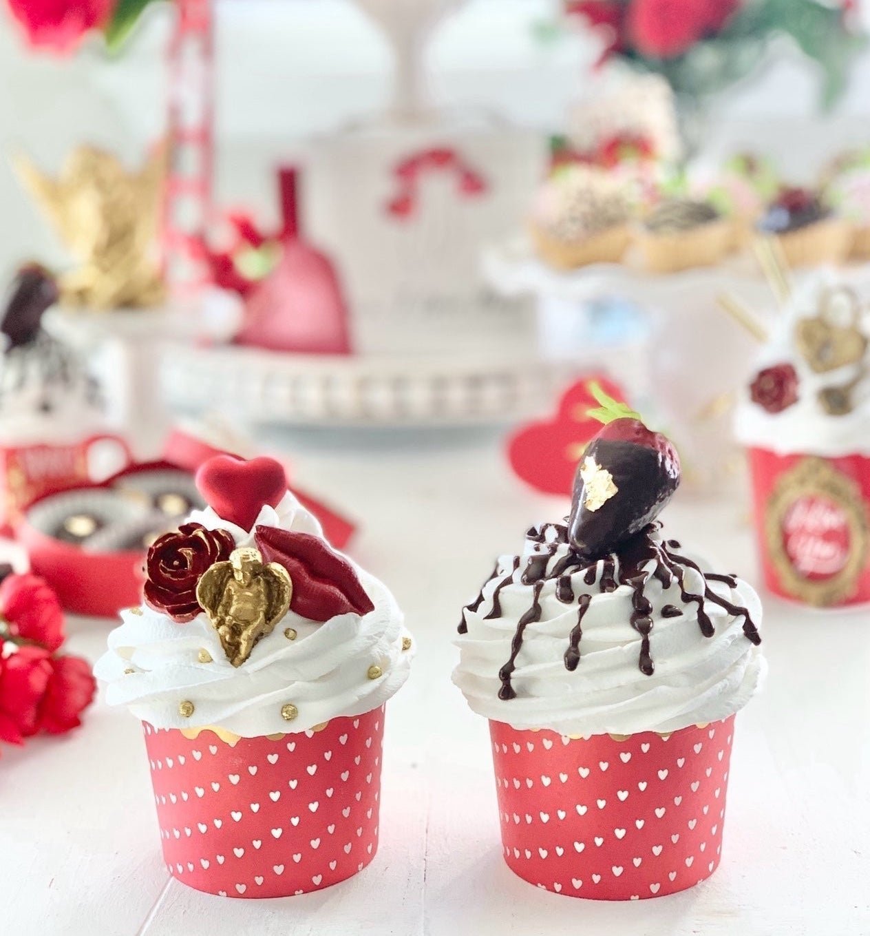 Faux Whip - Valentines Cupcake Set - 2ct