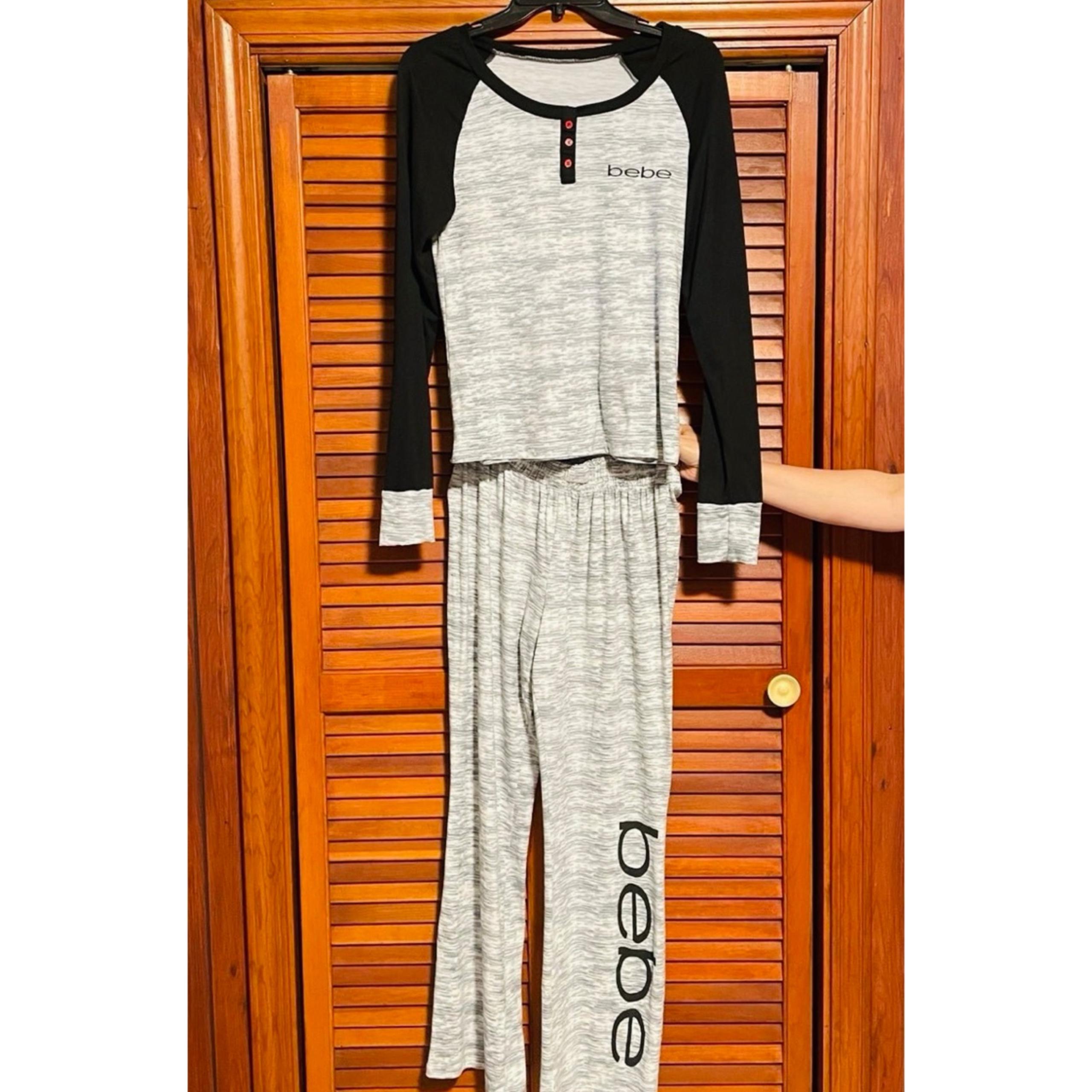 Women’s Bebe Gray Black Shirt Pants Pajama Set Size Medium