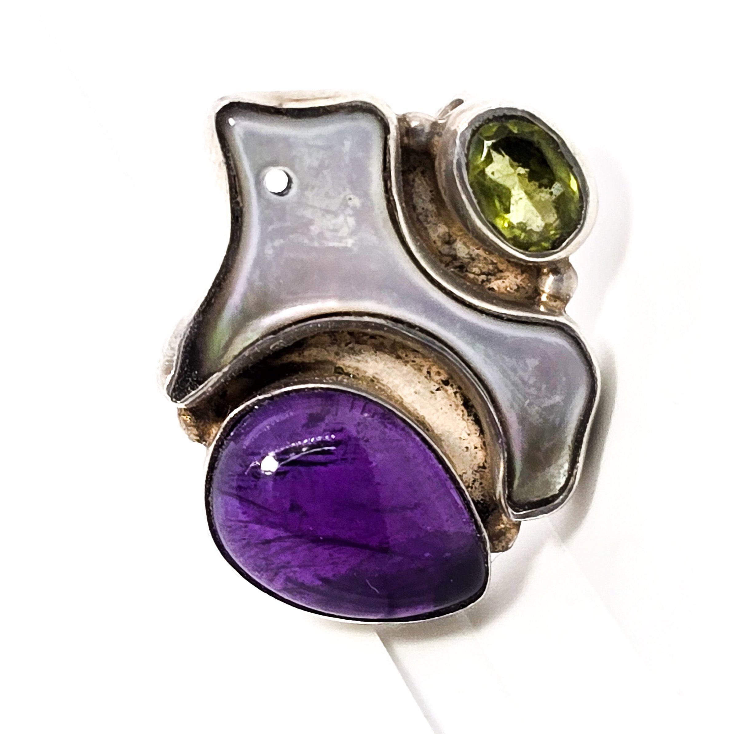 Wolf fetish Mother of pearl MOP gemstone amethyst peridot sterling silver ring