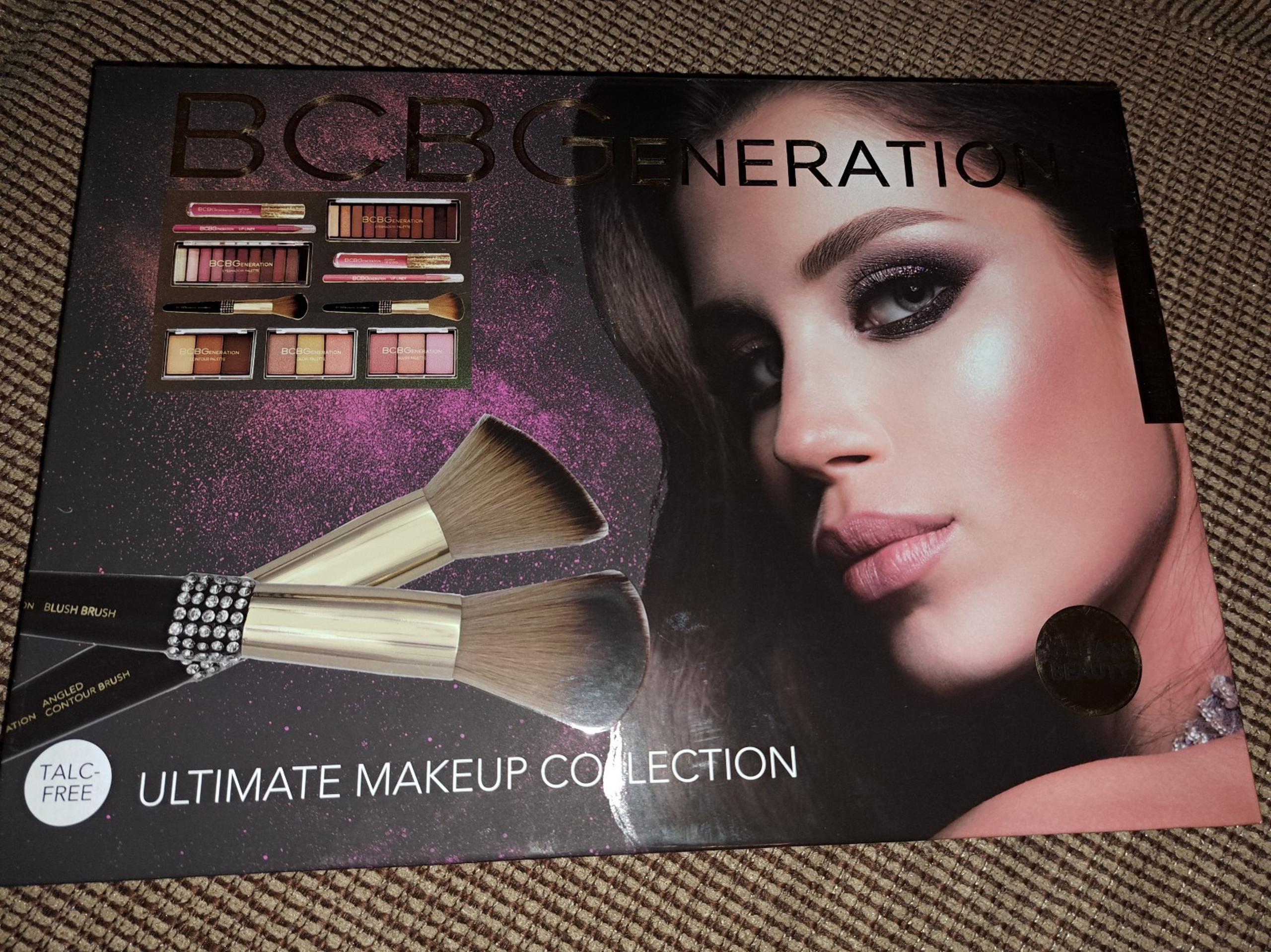 BCBGeneration Ultimate Makeup Collection - 14-piece set