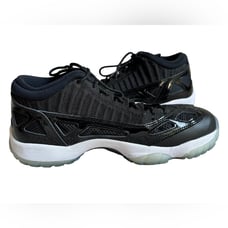 Air Jordan Retro Low IE ‘space jam’ size men’s 11