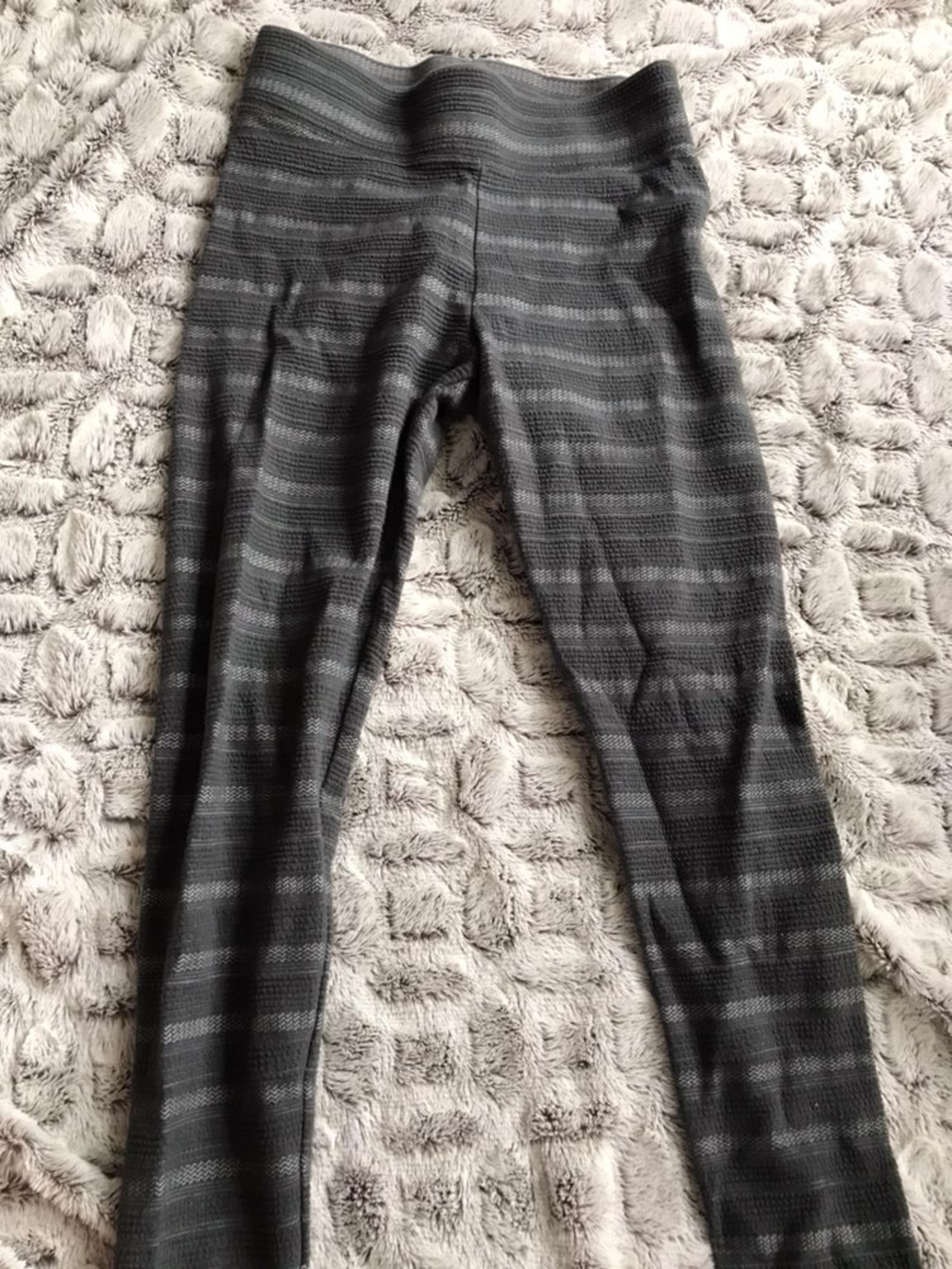 American Eagle Aerie Sweater Legging
