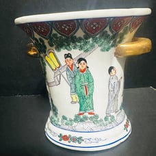 Antique ASIAN PORCELAIN VASE 7 1/4”TALL 7.5 W With 2 HANDLES Gold Gilt Signed