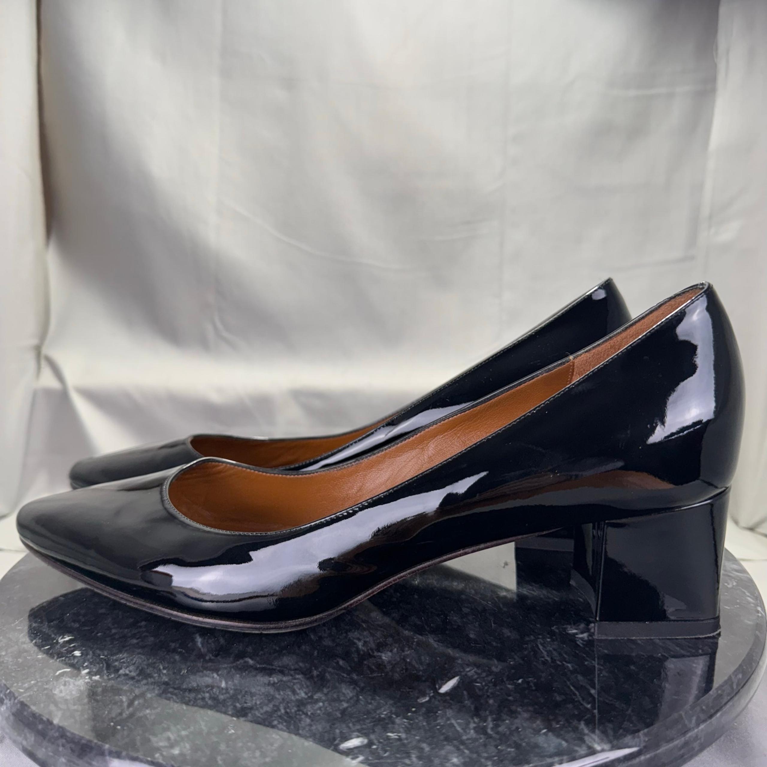 Aquatalia Phoebe Black Patent Leather Block Heel Pump Heels Women’s Size 9 US