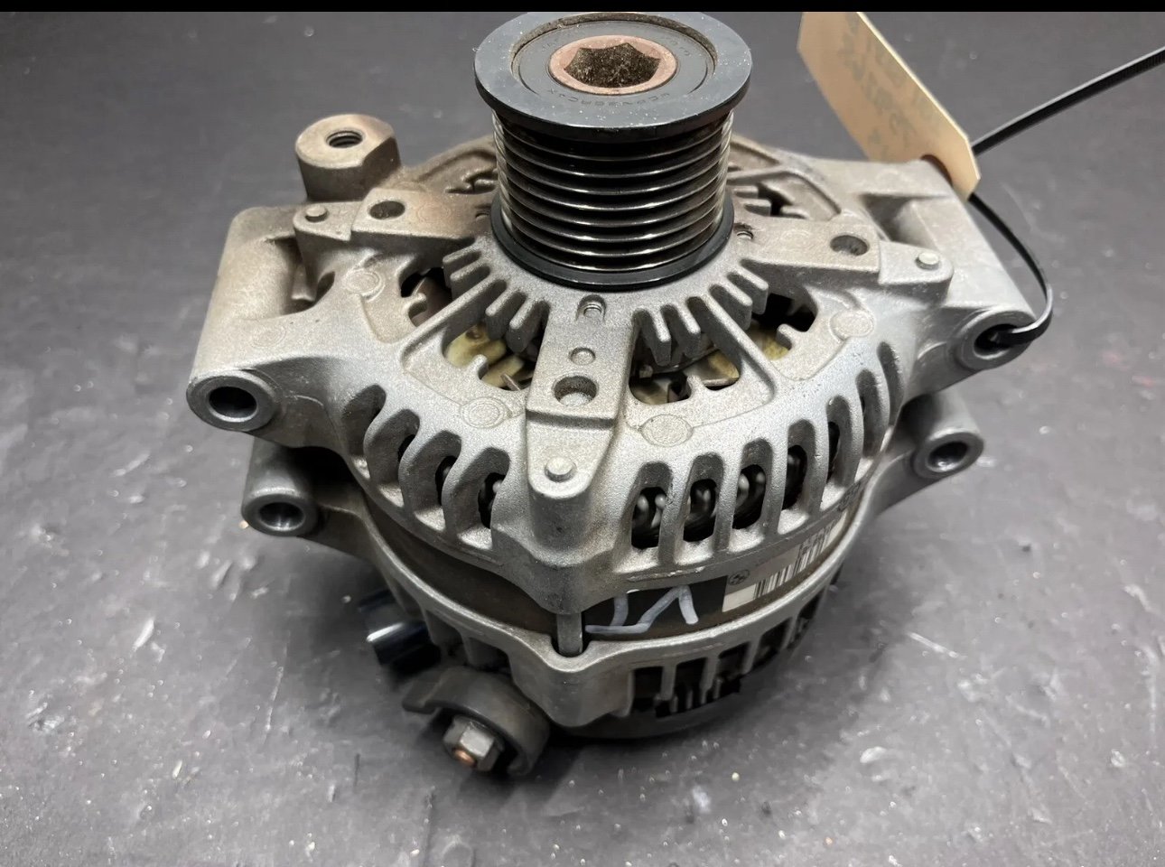 2011 -2016 BMW 528i 3.0 5 Serie Sedan Alternator Generator 7591268
