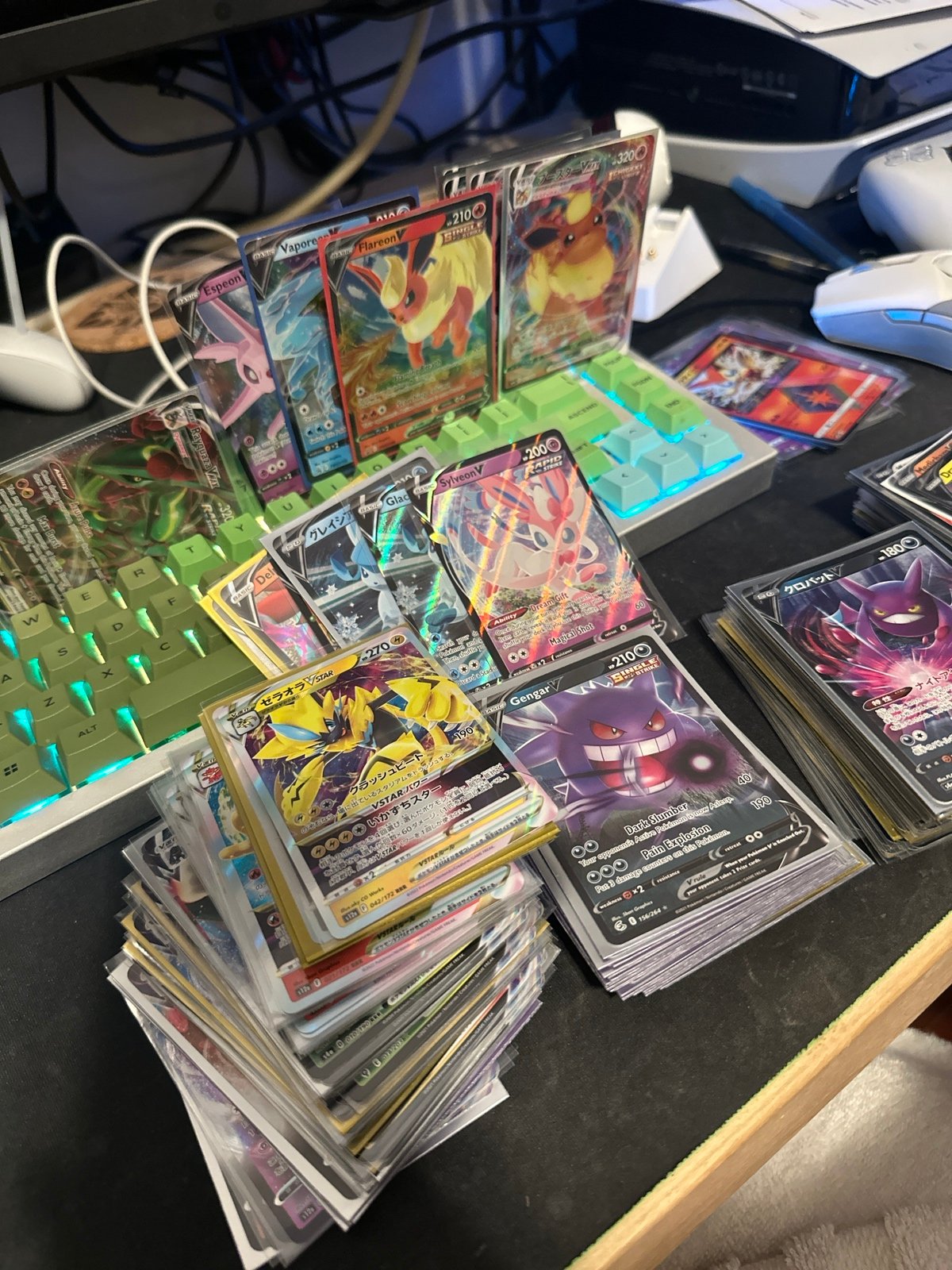 300+ Pokemon V, Vmax, Vstar Lot