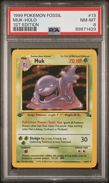 1999 POKEMON FOSSIL 13 MUK - HOLO 1ST EDITION PSA 8