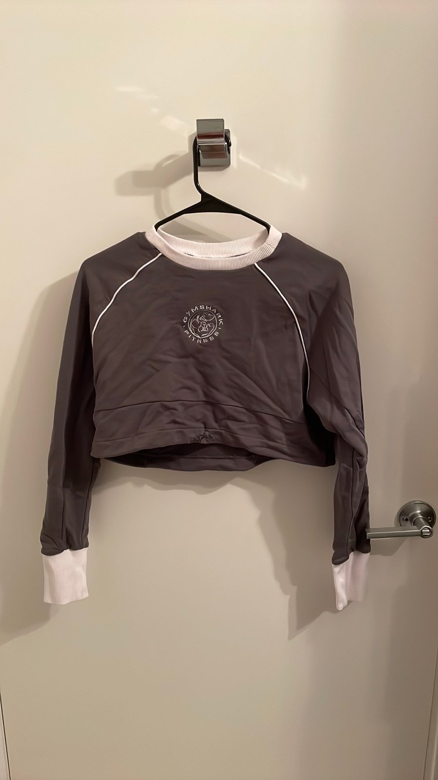 Gymshark legacy cropped sweatshirt