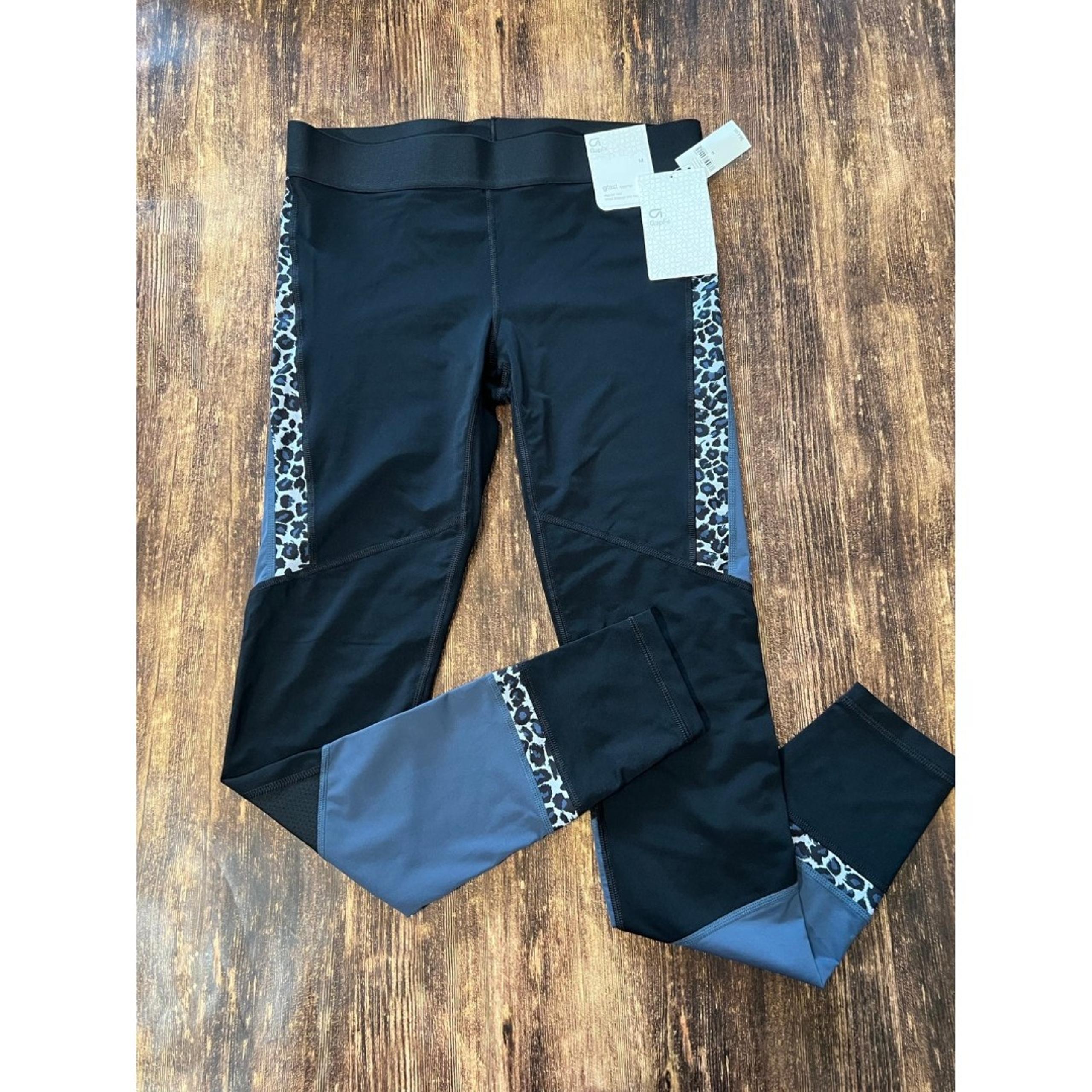 Gap Fit Medium GFast Leggings New!