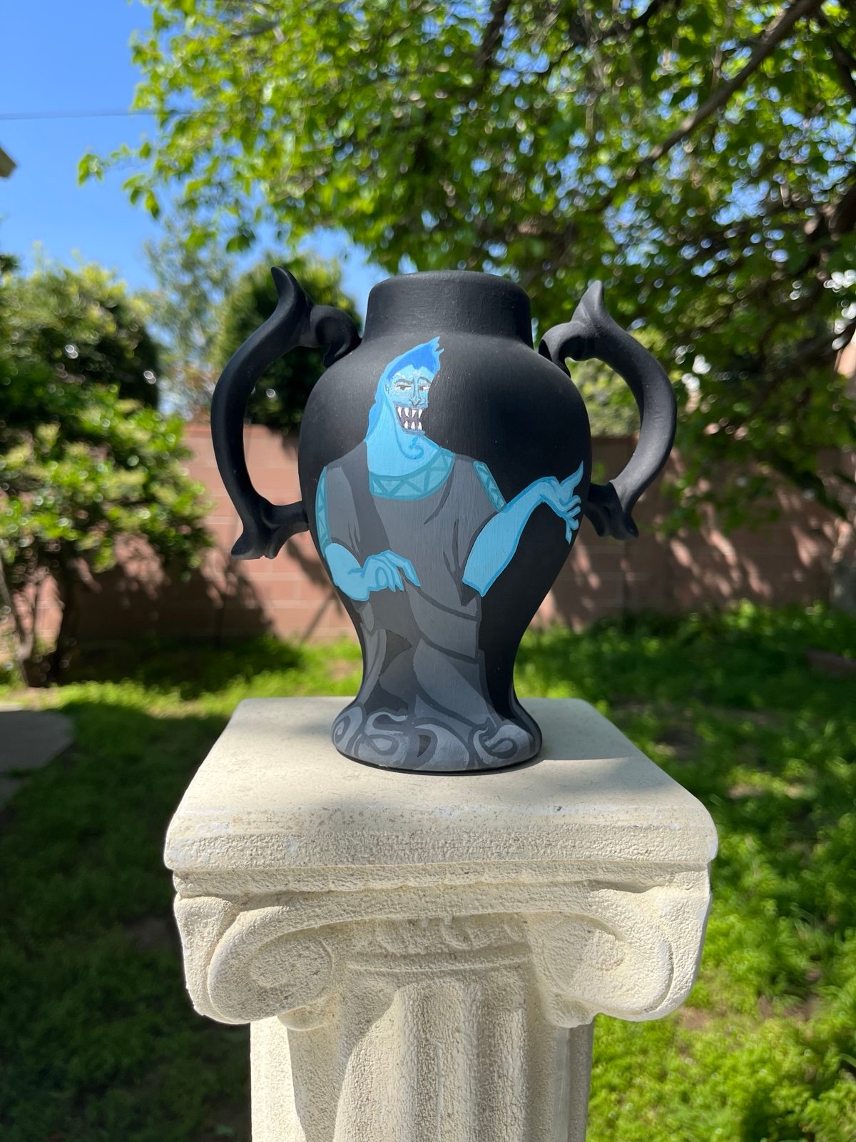 Hades vase from Hercules