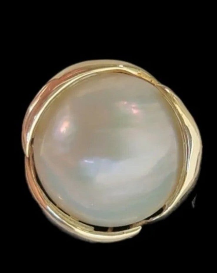14K Mabe Ring. Estate Ring. **GORGEOUS SHIPS TODAY**