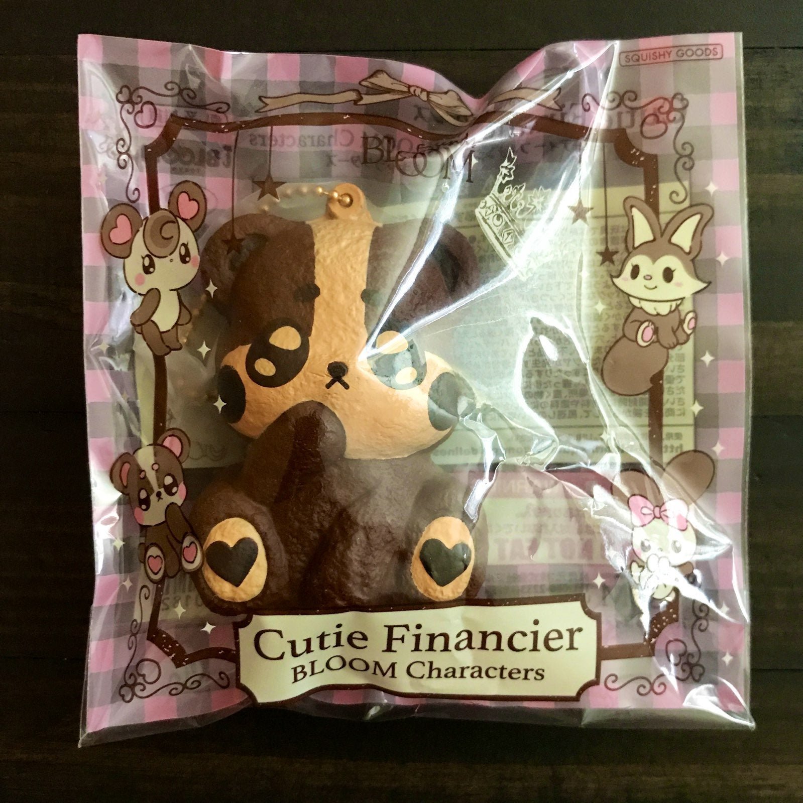 IBLOOM Financier Harajuku Bear Squishy