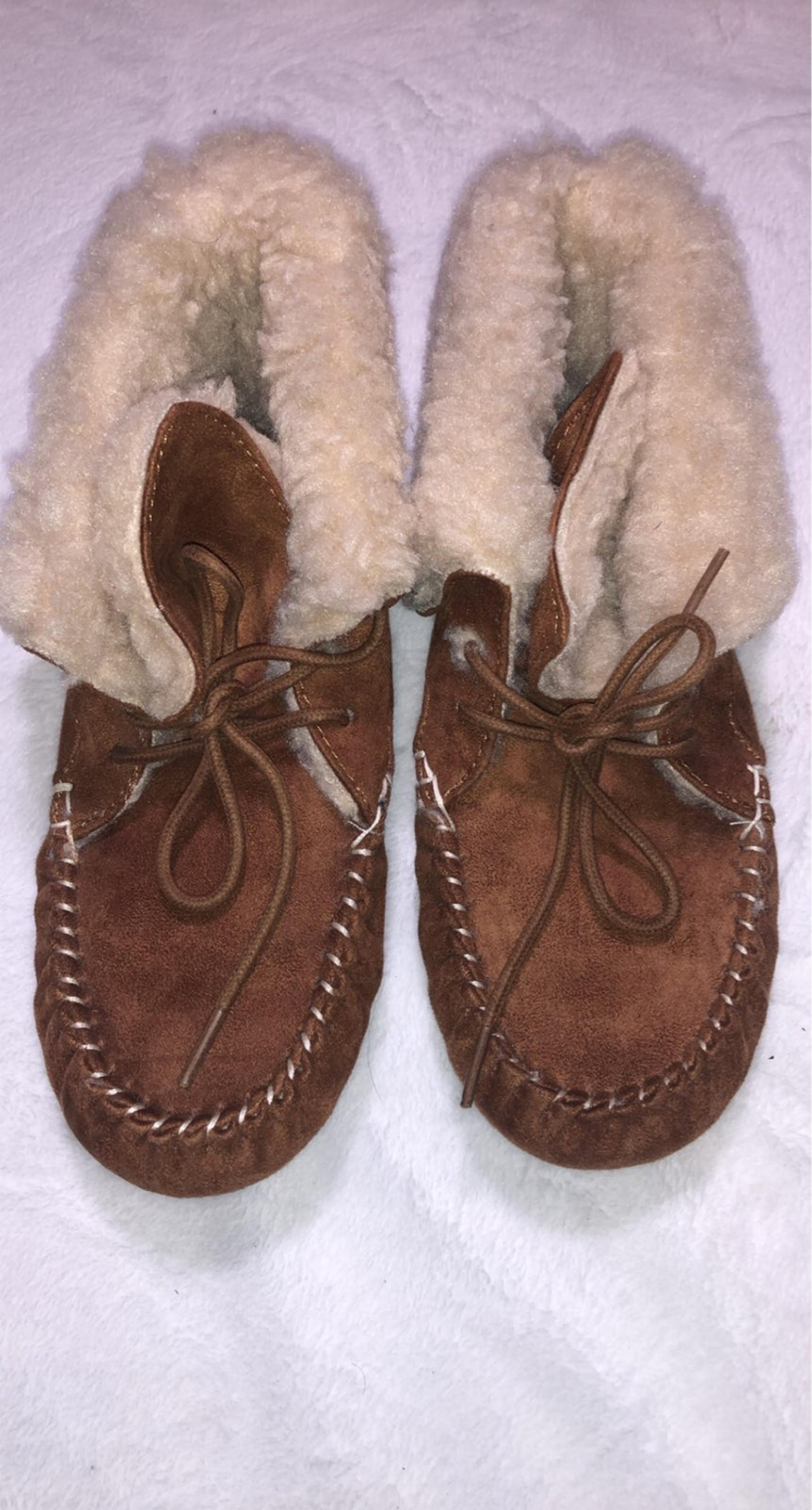 American eagle womens moccasins size 7