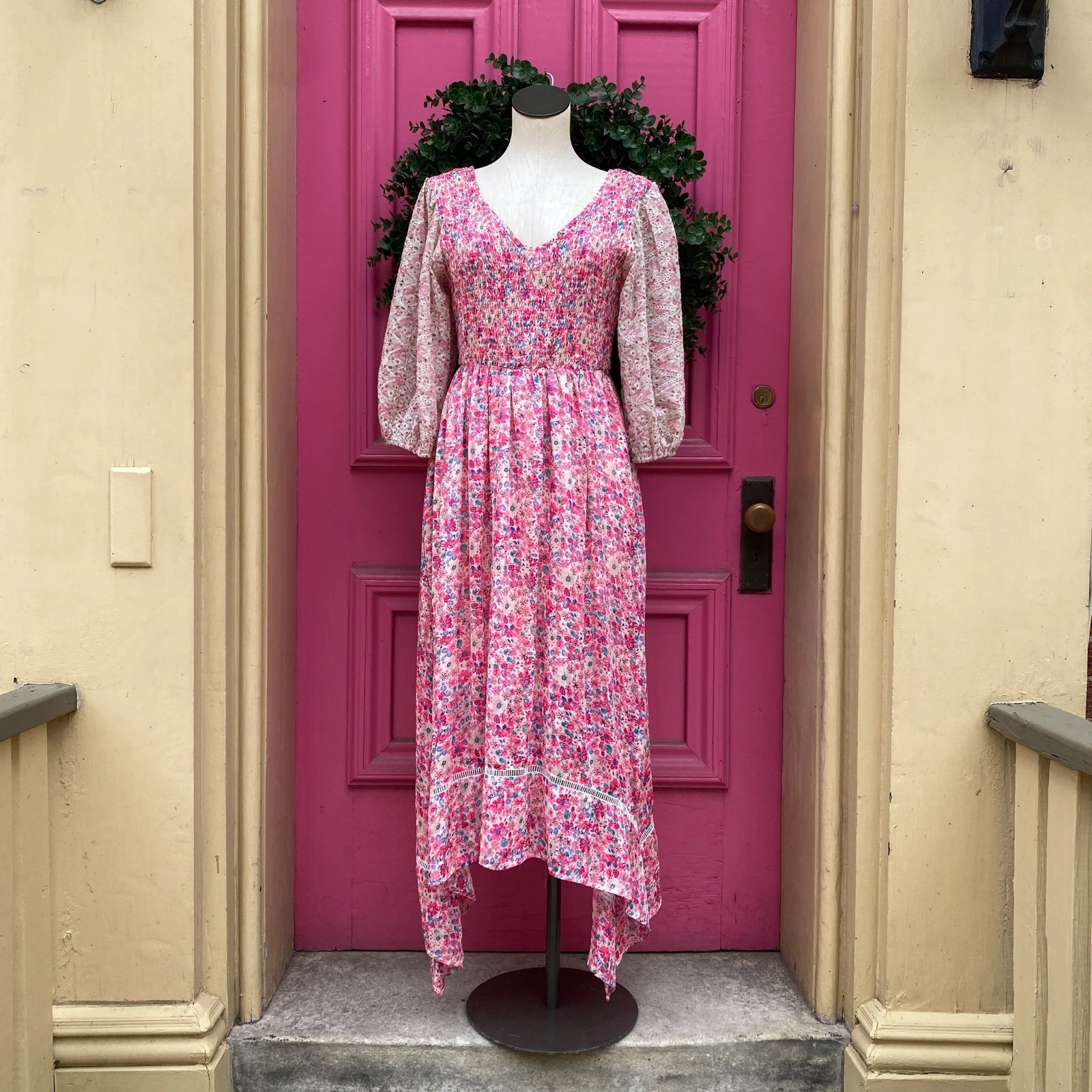 Melody’s pink floral dress