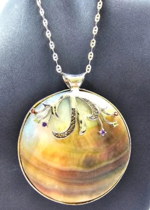 925 Mother of Pearl Multi Stone Pendant Necklace