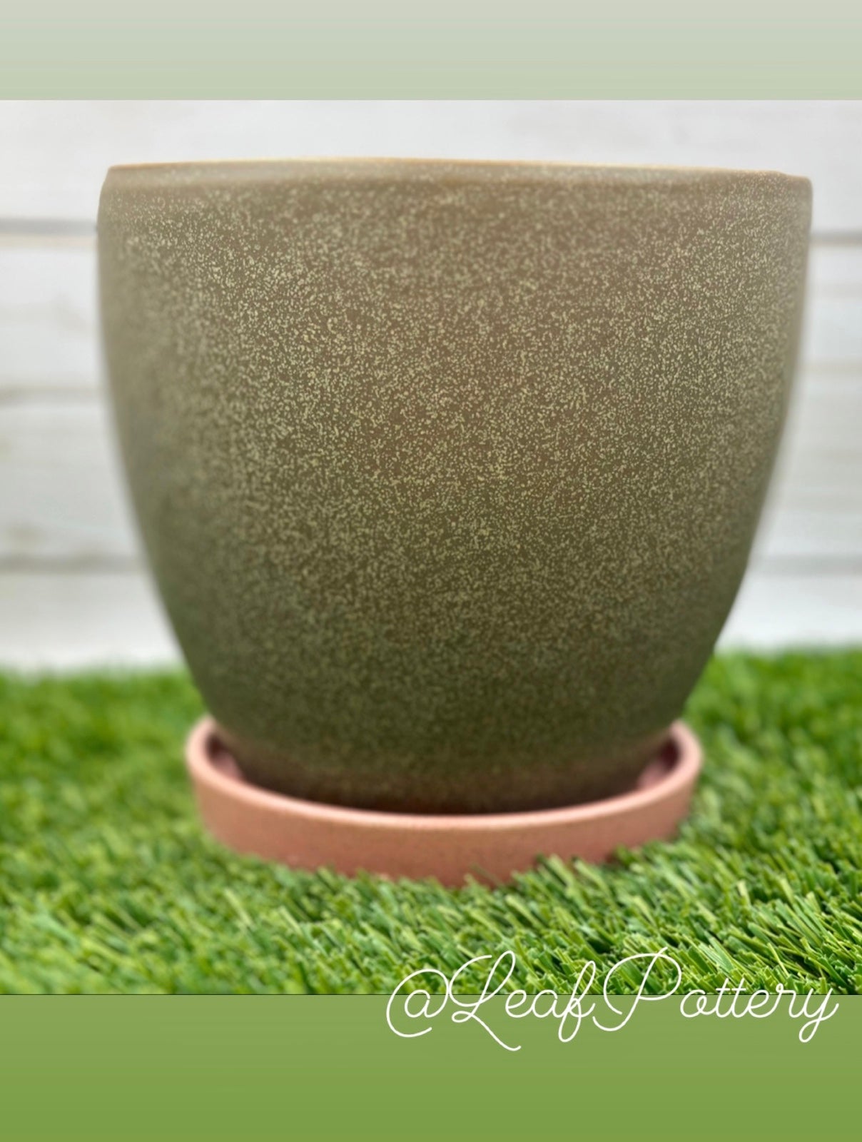 Adelita (MD) Ceramic Planter Pot with Saucer Attached