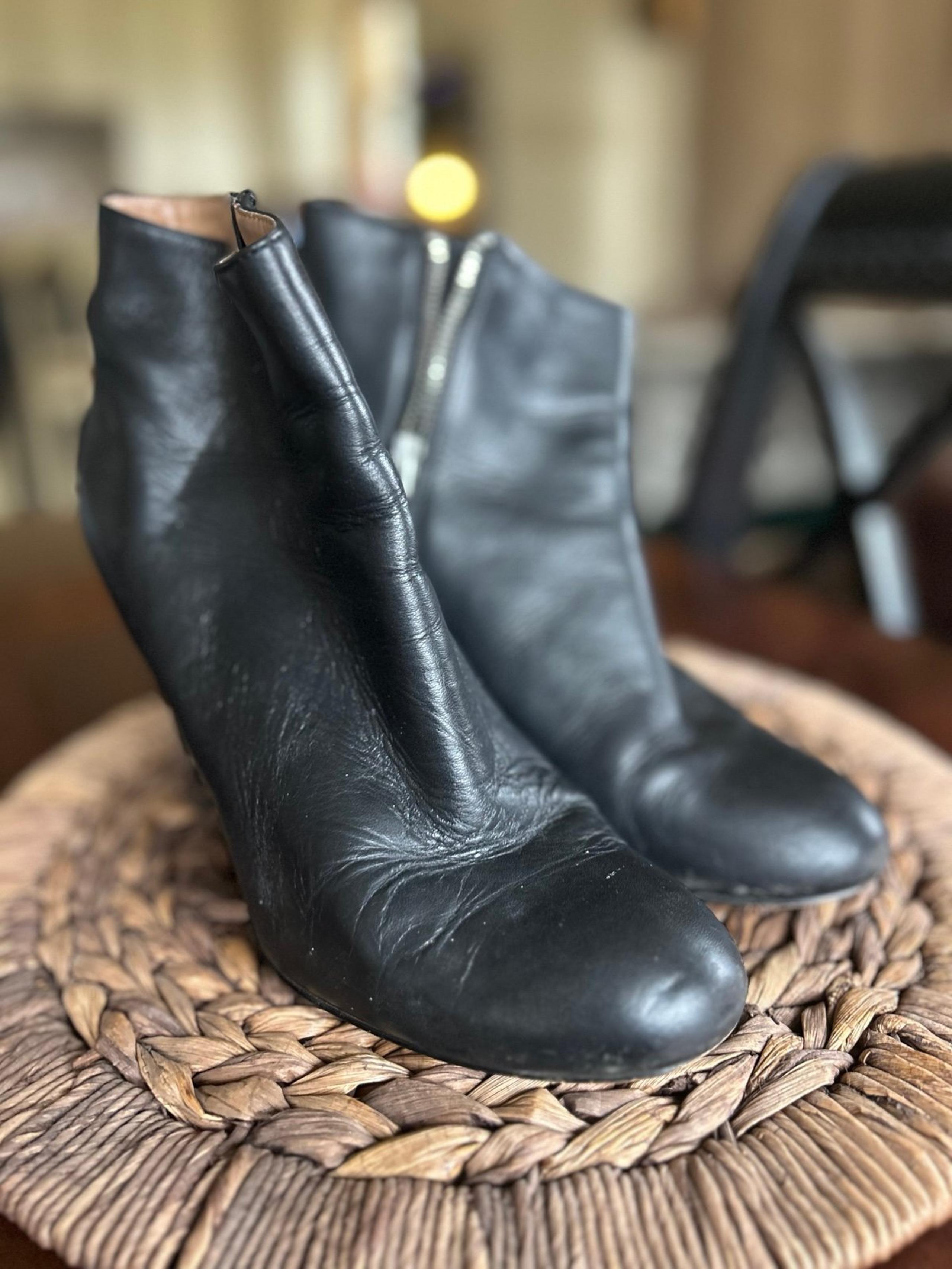 Calvin Klein leather boots 8.5