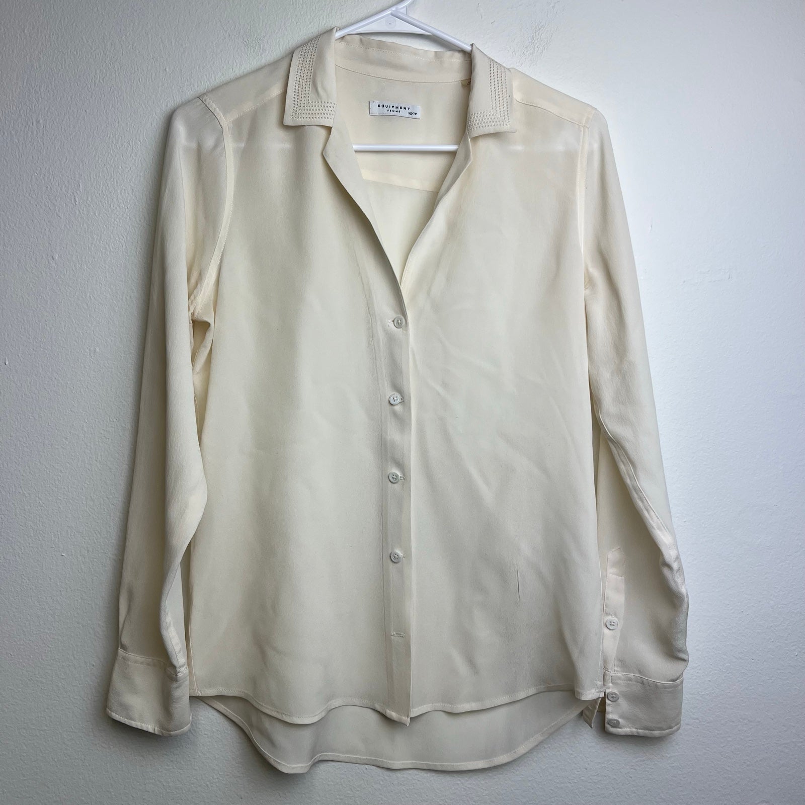 EQUIPMENT FEMME Silk Blouse