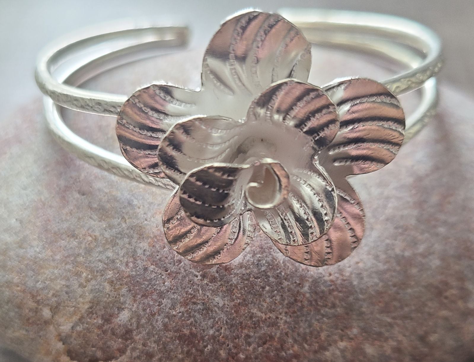 S925 flower cuff bracelet