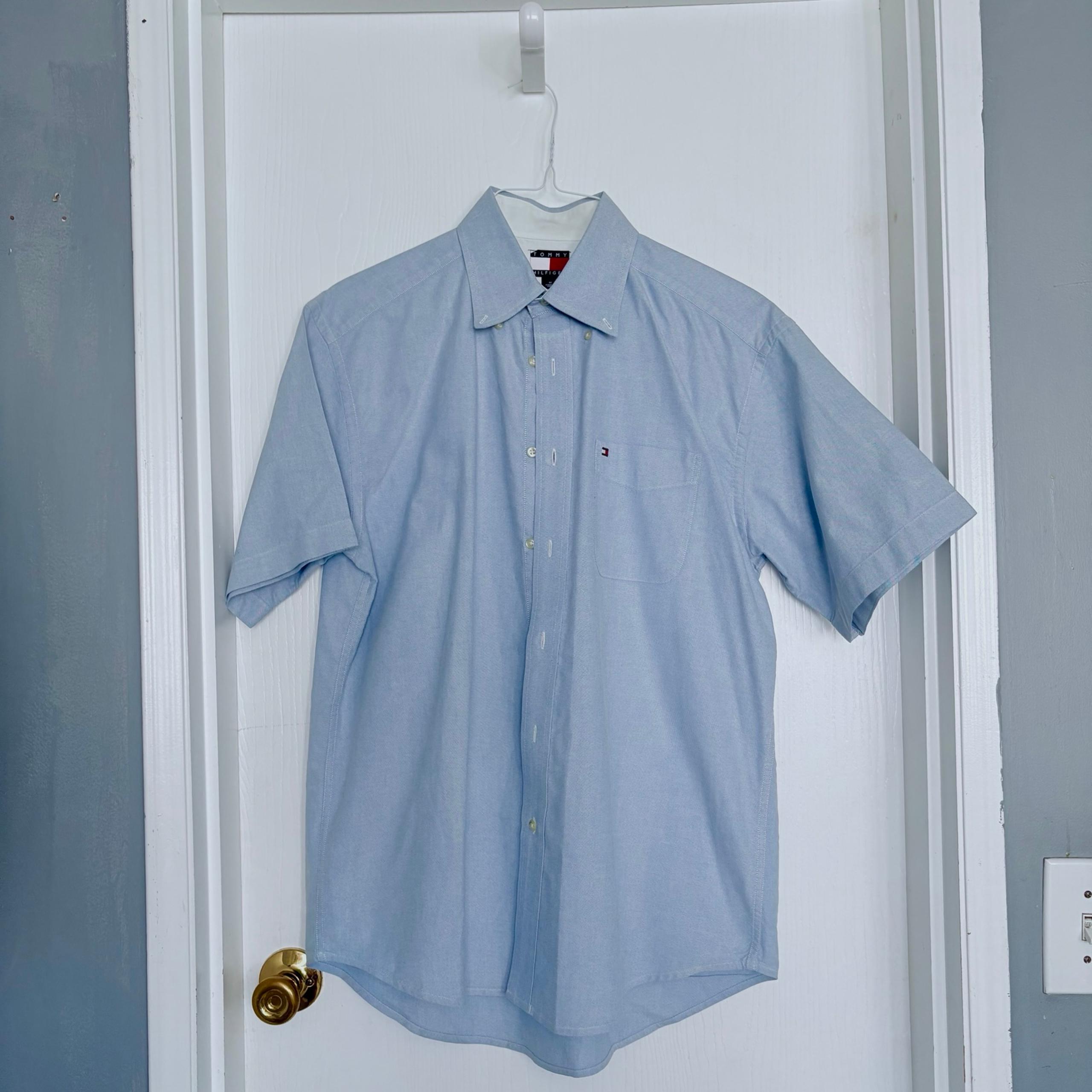Tommy Hilfiger men’s button up shirt