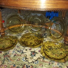 X 6 Crystal Ware