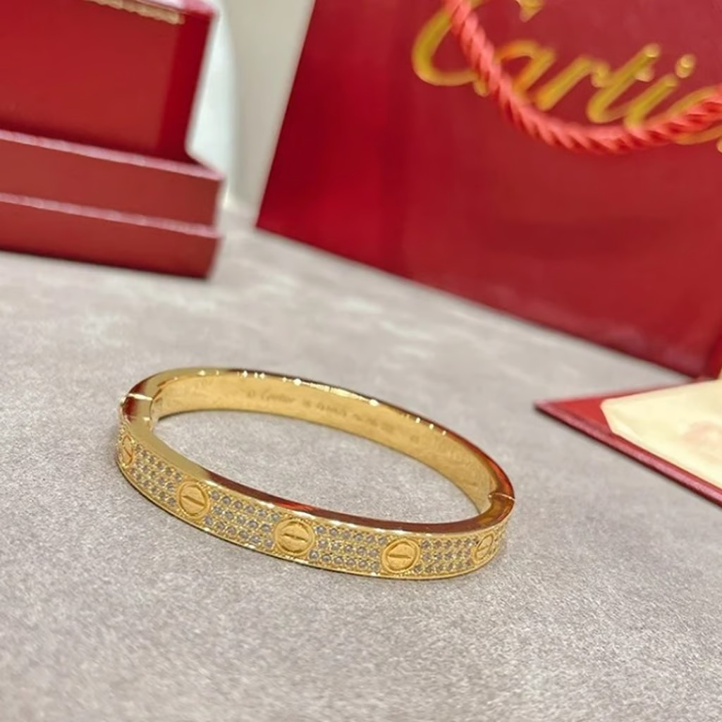 18k gold bracelet