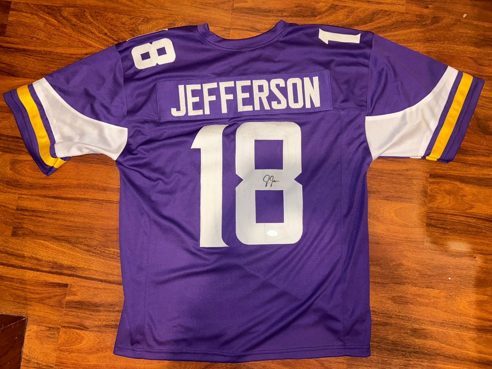 Signed Justin Jefferson Jersey