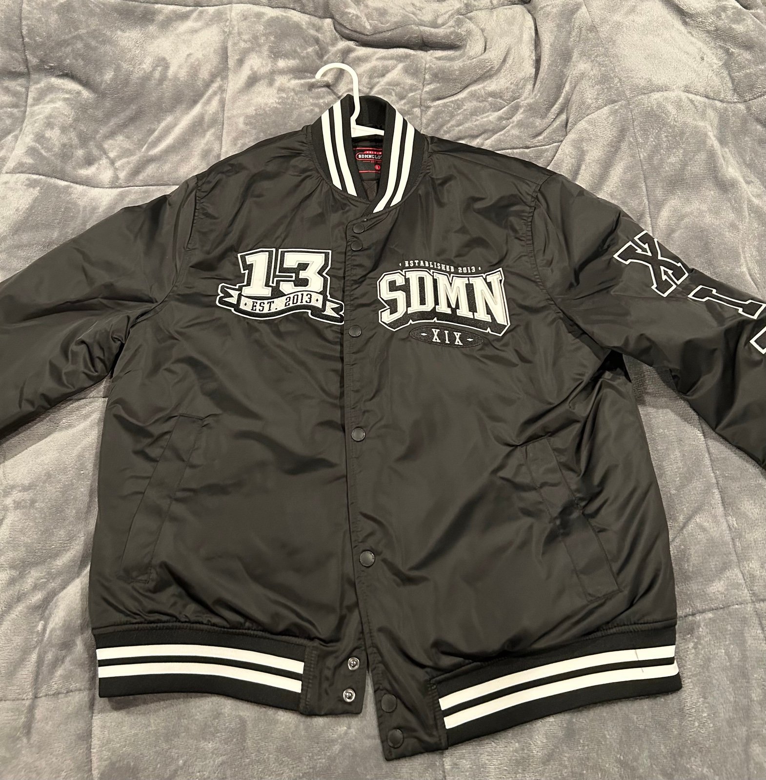 VARSITY LETTERMAN JACKET