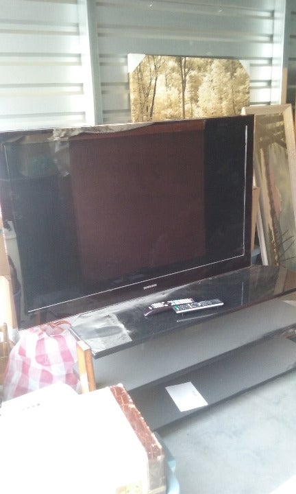 flat screen tv and stand