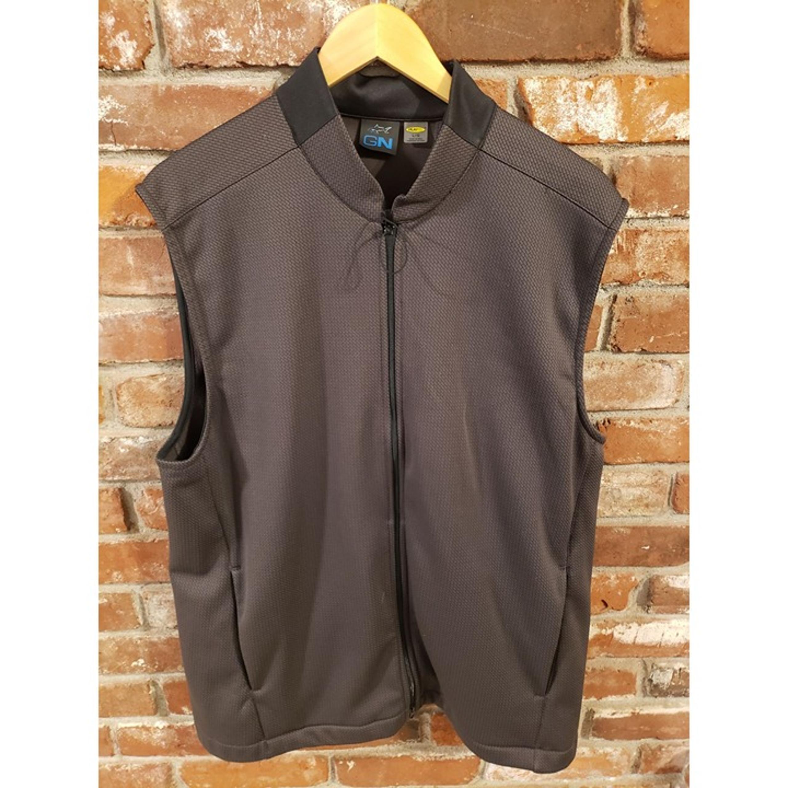 mens play-dry brown and grey full zip vest. Size L. - Greg Norman
