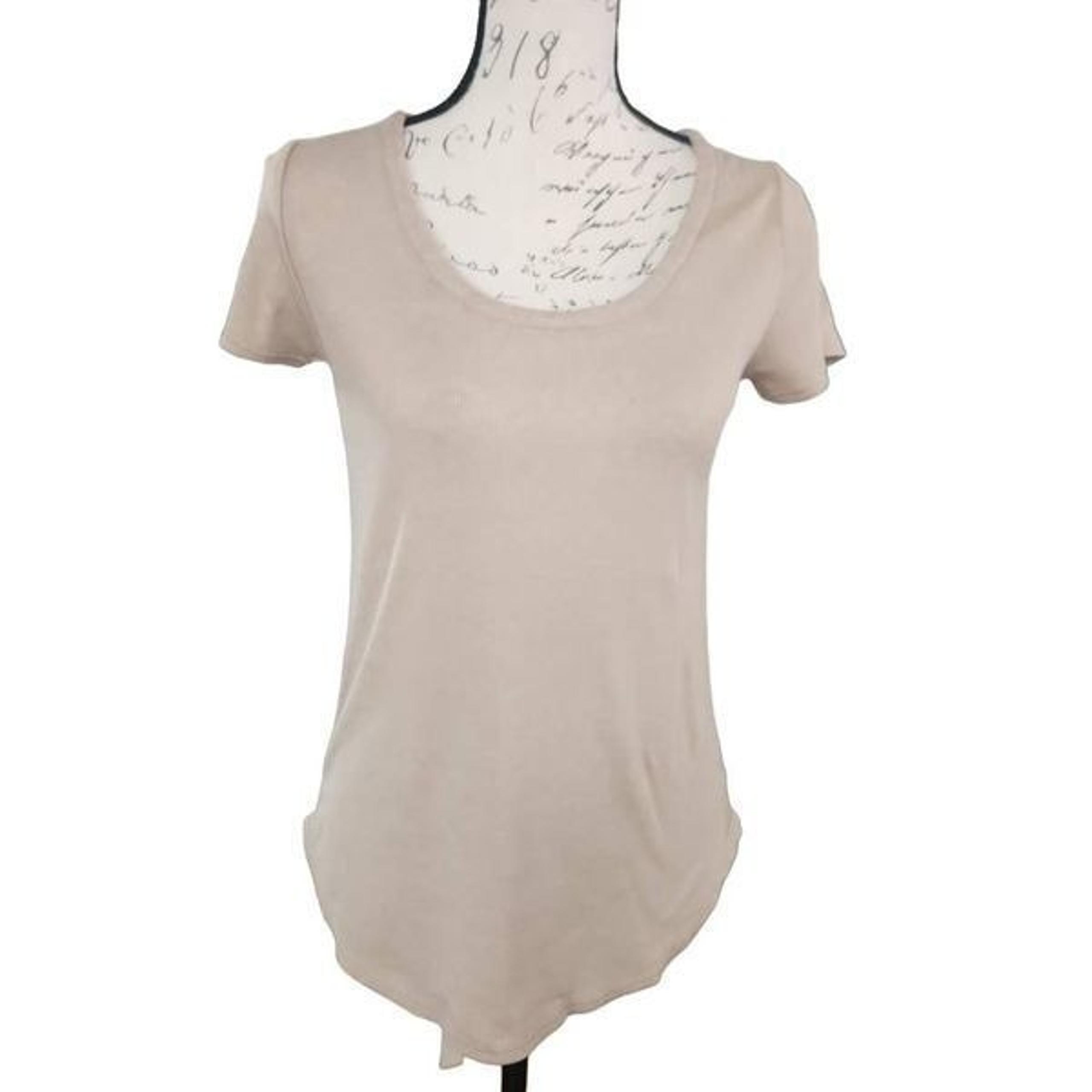 Chaser Ladies Size Medium Beige Soft Ribbed Top with Lace up Back