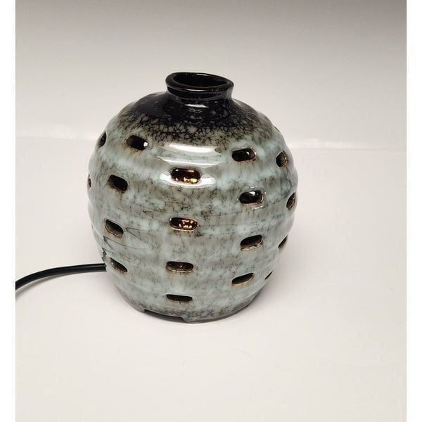WESTINGHOUSE Scenterrific Fragrance Warmer Simulates A Warm Candle Glow