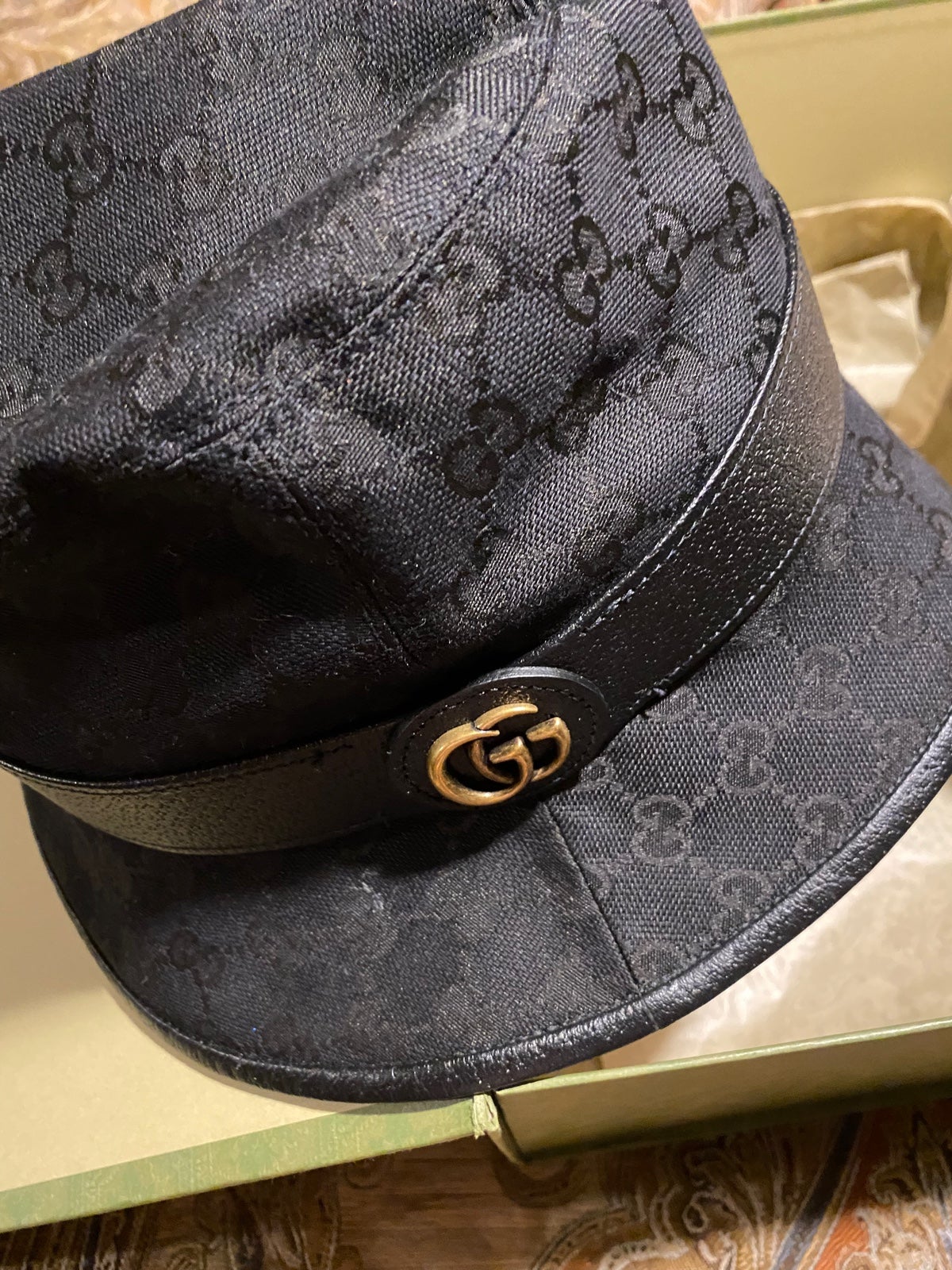 Gucci Woman’s Hat size Large