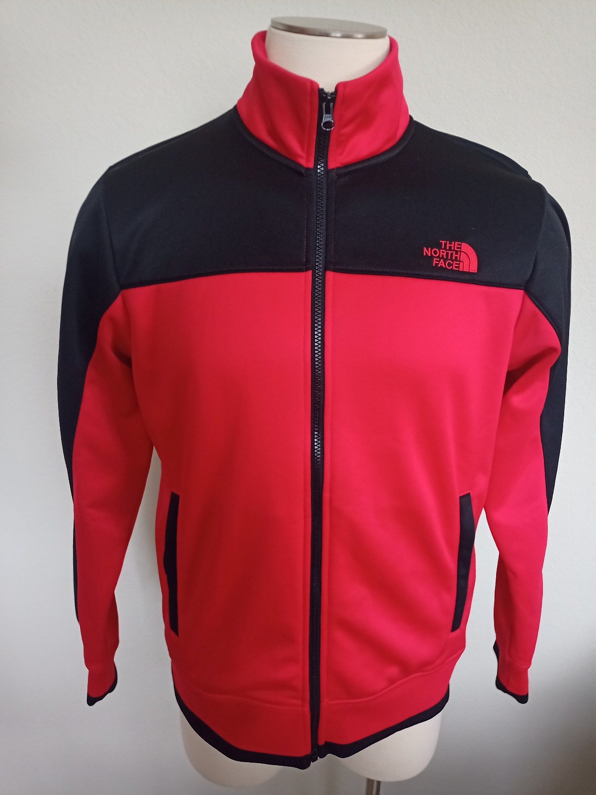 Men's medium The North Face track jacket