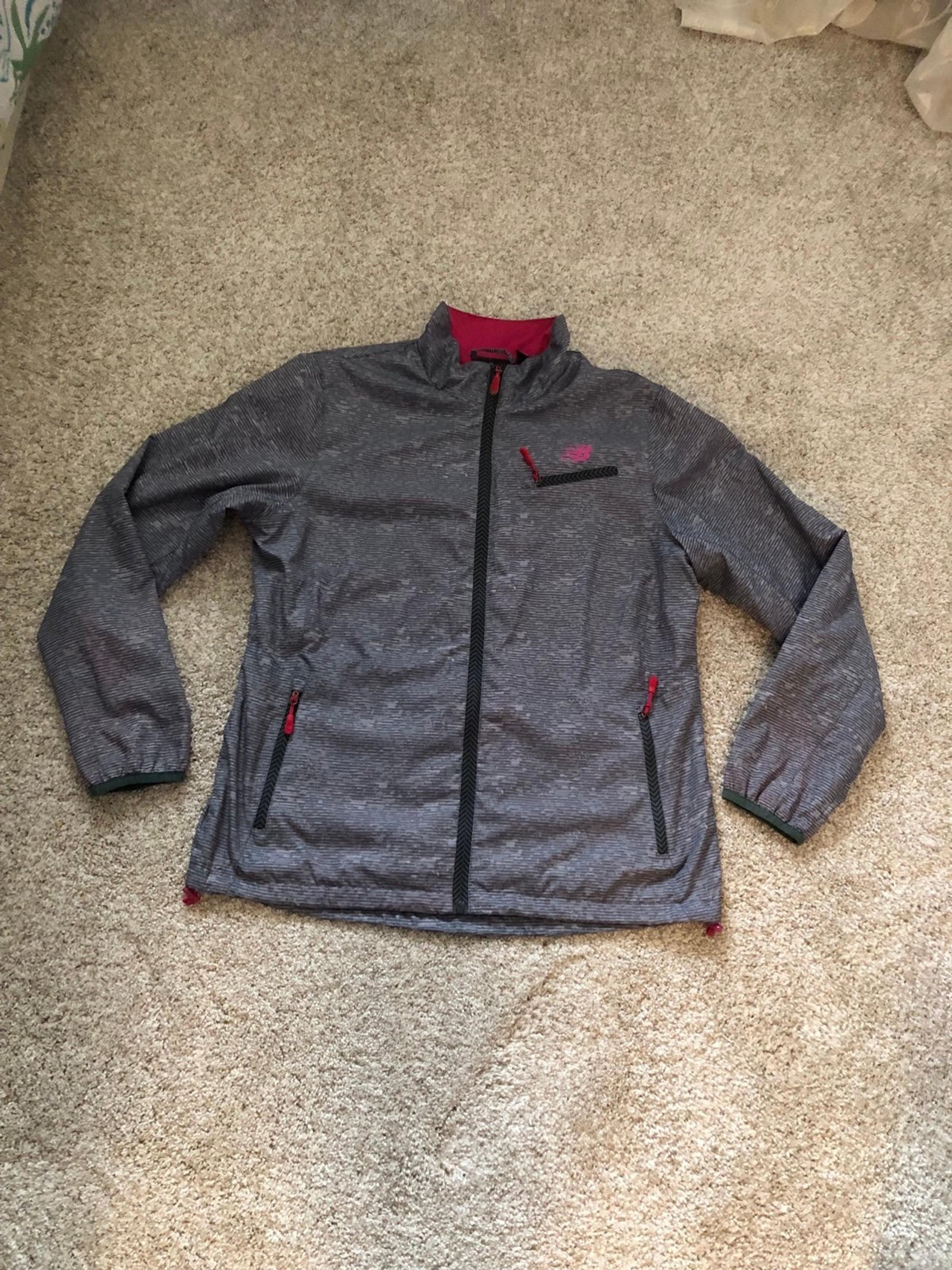 New balance sports active wear windbreak jacket, light weight, size large