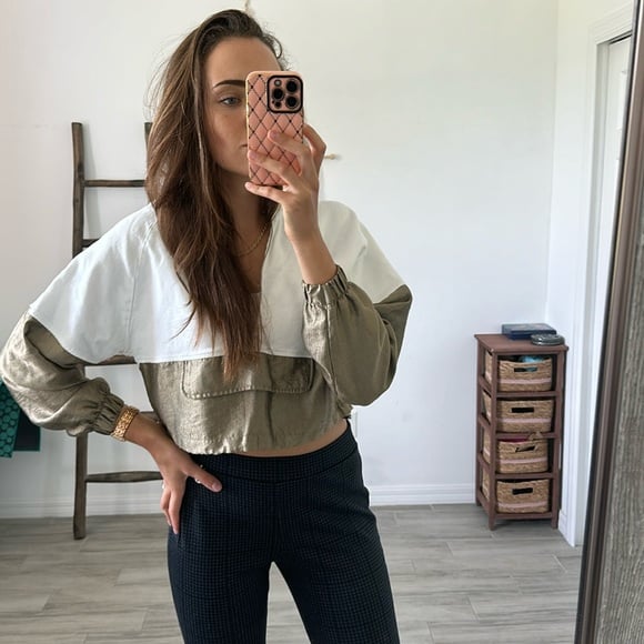 ZARA cropped zipper hoodie gold & white / Size XS