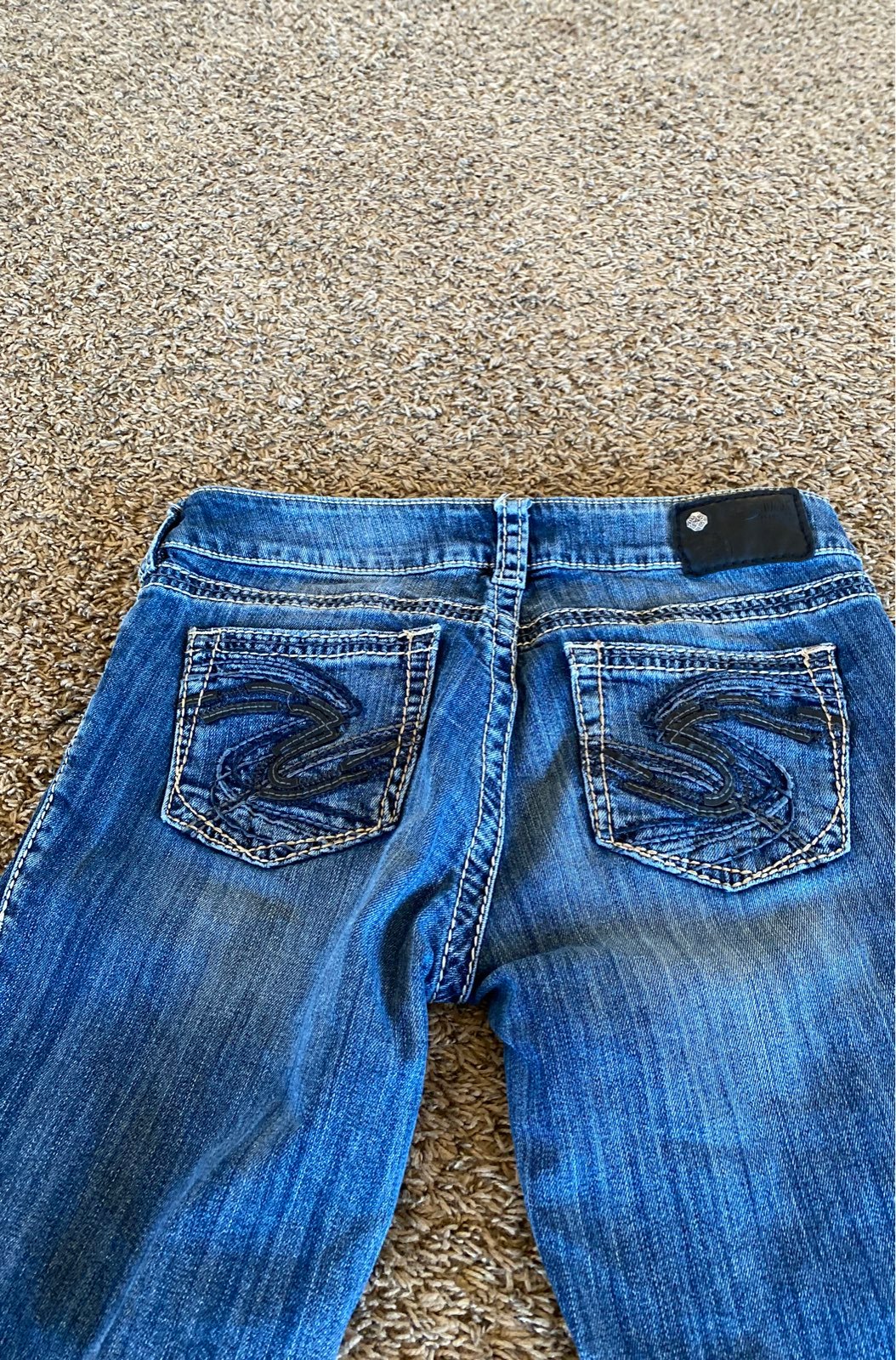Womens Silver capris
