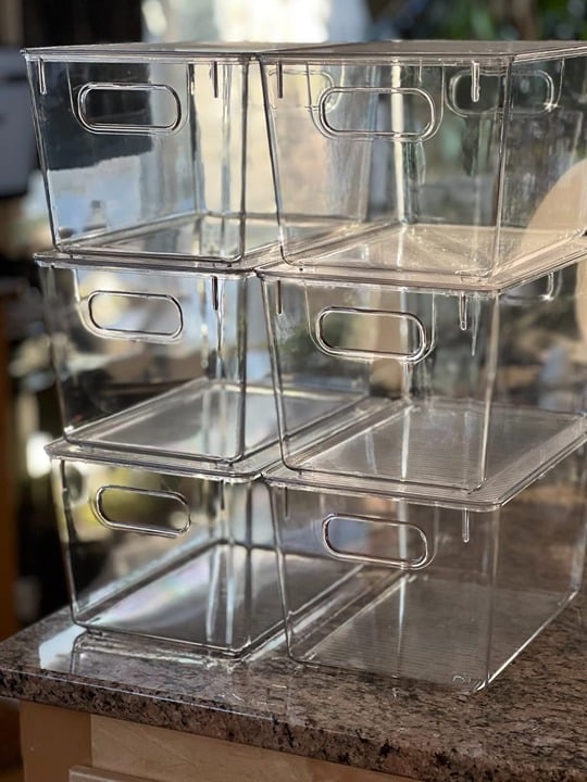 6 Pack Clear Stackable Storage Bins with Lids, Large Plastic Containers.