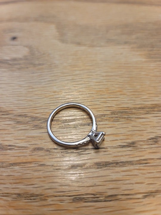 Blue Nile Diamond Engagememt Ring