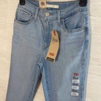 NWT Levi's Sculpt 724 High Rise Stretch Straight Jeans - Size 2 Short / 26x30